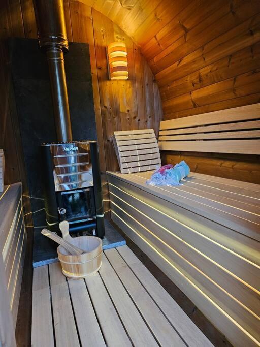 Camper Met Sauna En Zwembad In De Rand Van De Vlaamse Ardennen Hotel Haaltert Екстериор снимка